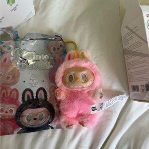 Labubu Big into Energy